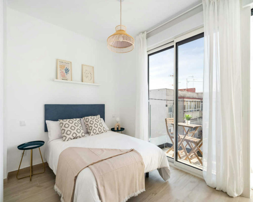 Calle de las Magnolias, Madrid - Madrid - chambre - ImmoJeune