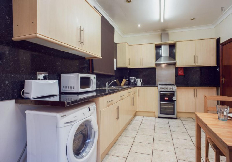 Amazing bedroom close to Leytonstone metro station