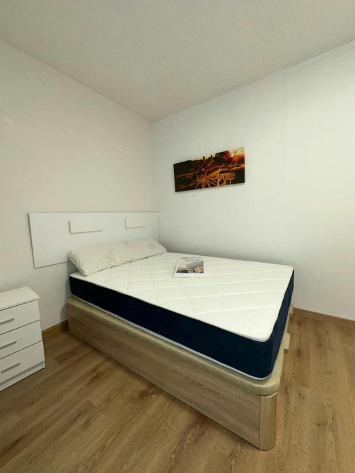 Calle de Bocángel, Madrid - Madrid - chambre - ImmoJeune