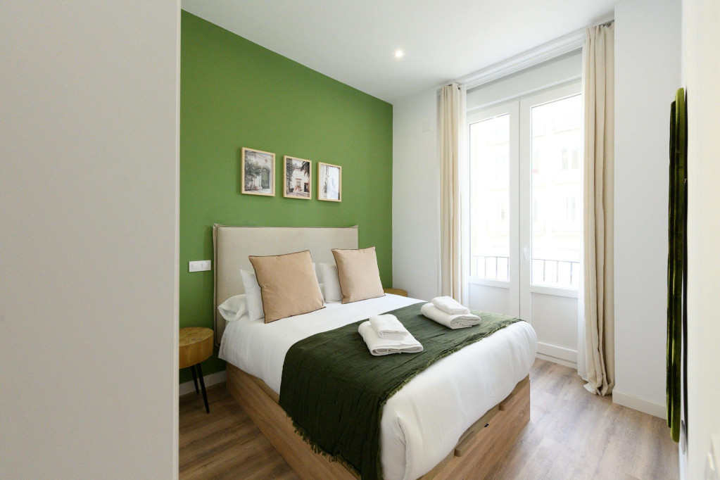 Calle de San Bernardo, Madrid - Madrid - chambre - ImmoJeune