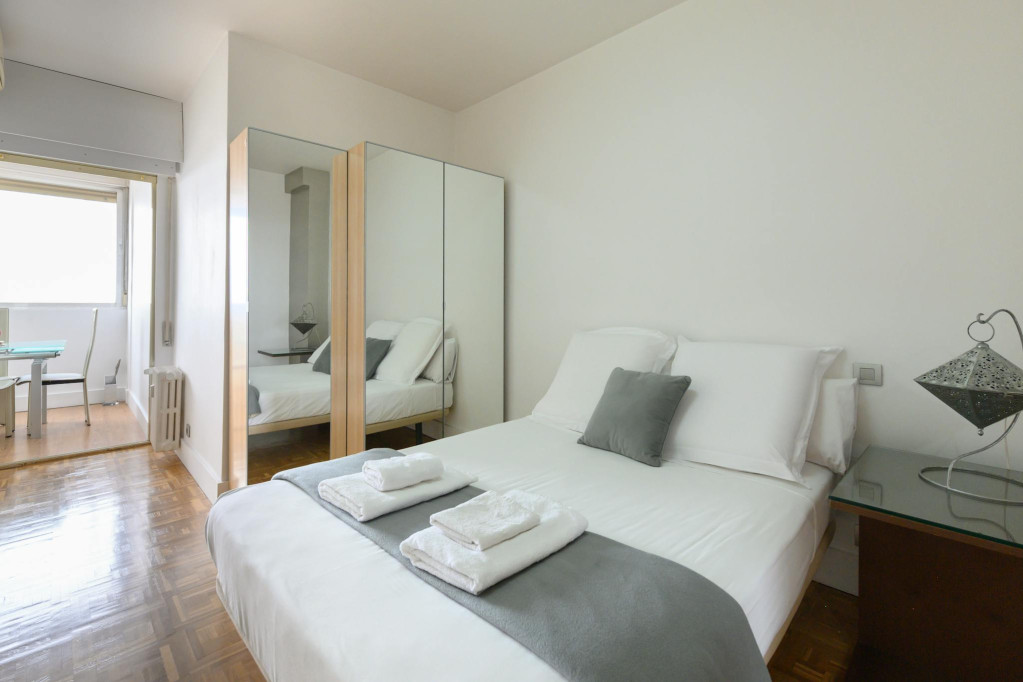 Avenida del General Perón, Madrid - Madrid - chambre - ImmoJeune