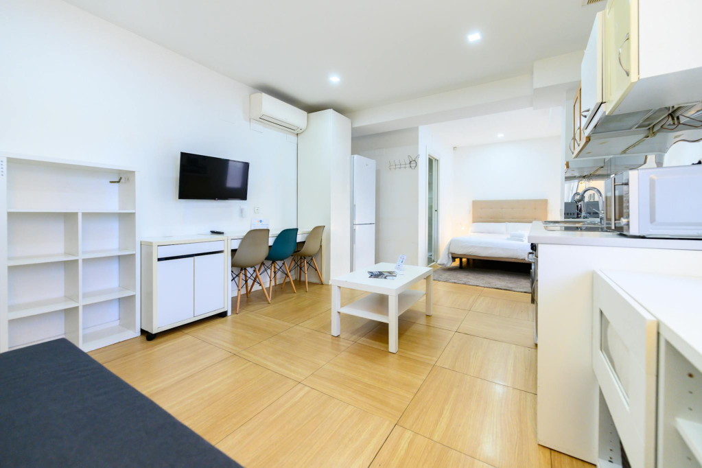 Calle de Esteban Mora, Madrid - Madrid - chambre - ImmoJeune