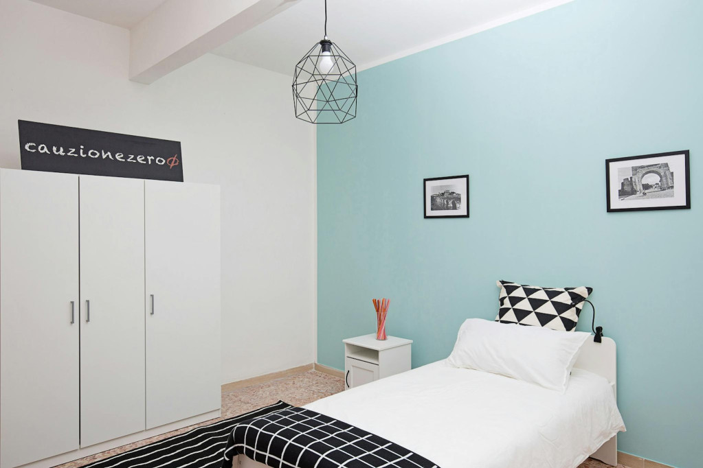 Via Bastioni Settentrionali, Rimini - Rimini - chambre - ImmoJeune