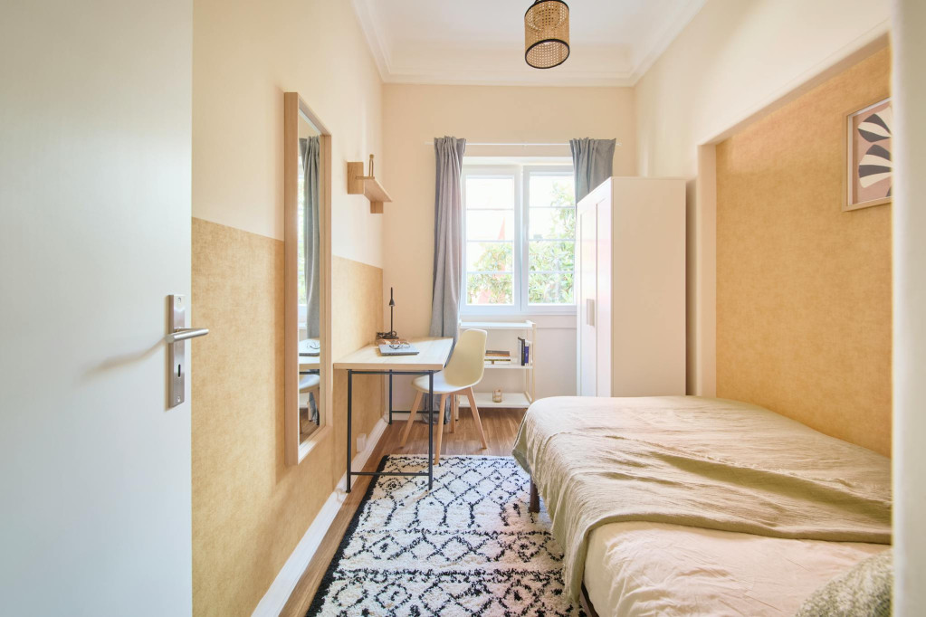 Alameda Dom Afonso Henriques, Lisbon - Lisbonne - chambre - ImmoJeune