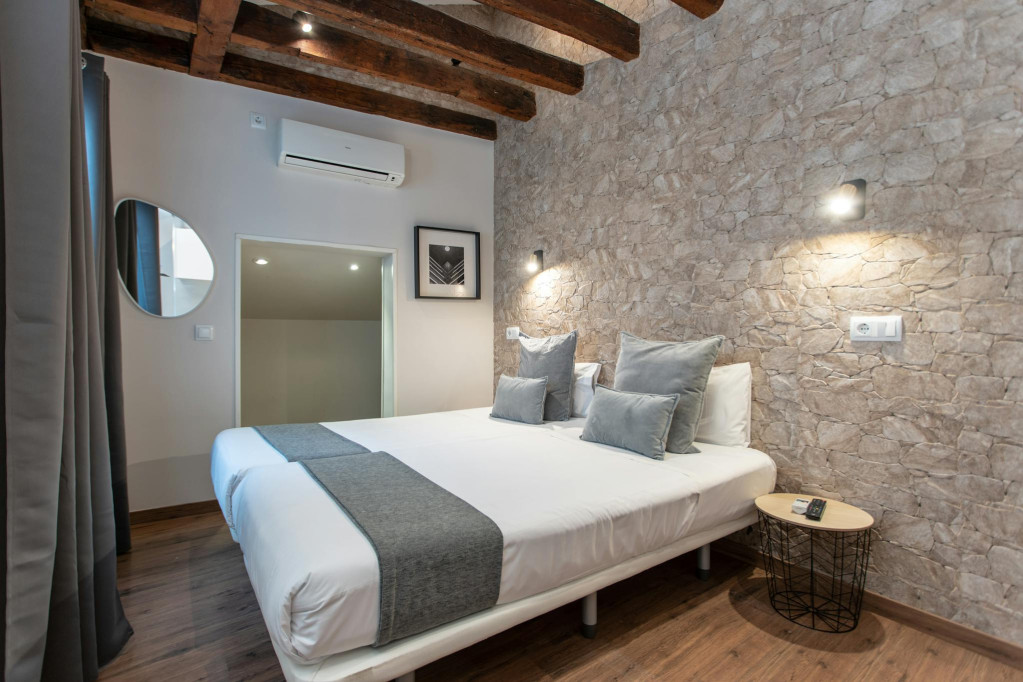 Calle de Nuestra Señora del Carmen, Madrid - Madrid - chambre - ImmoJeune