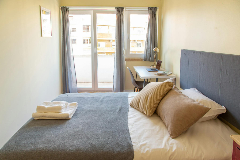 Rua António Enes, Lisbon - Lisbonne - chambre - ImmoJeune