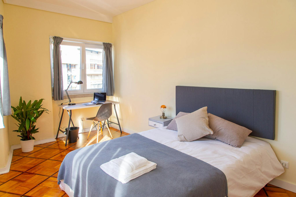 Rua António Enes, Lisbon - Lisbonne - chambre - ImmoJeune