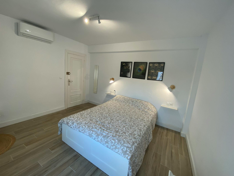 Calle Alférez Díaz Sanchís, Alicante - Alicante - chambre - ImmoJeune