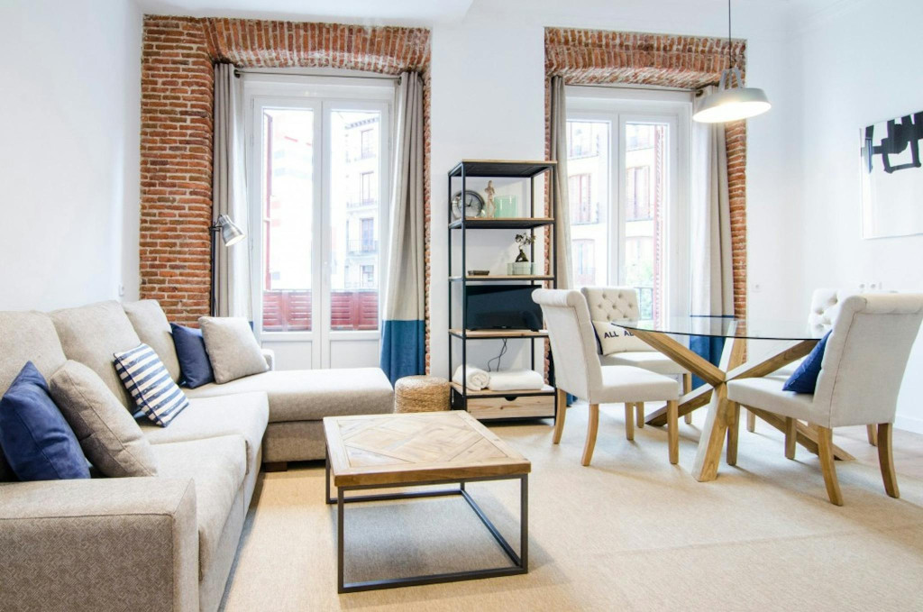 Calle de Espoz y Mina, Madrid - Madrid - chambre - ImmoJeune