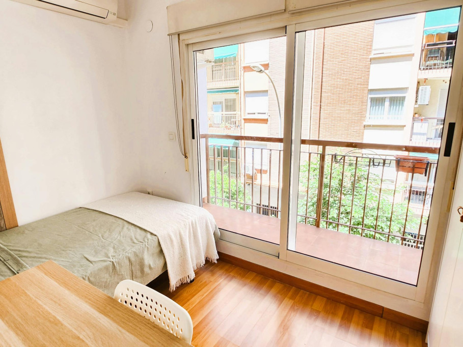 Carrer de la Torreta de Miramar, Valencia - Valence - chambre - ImmoJeune