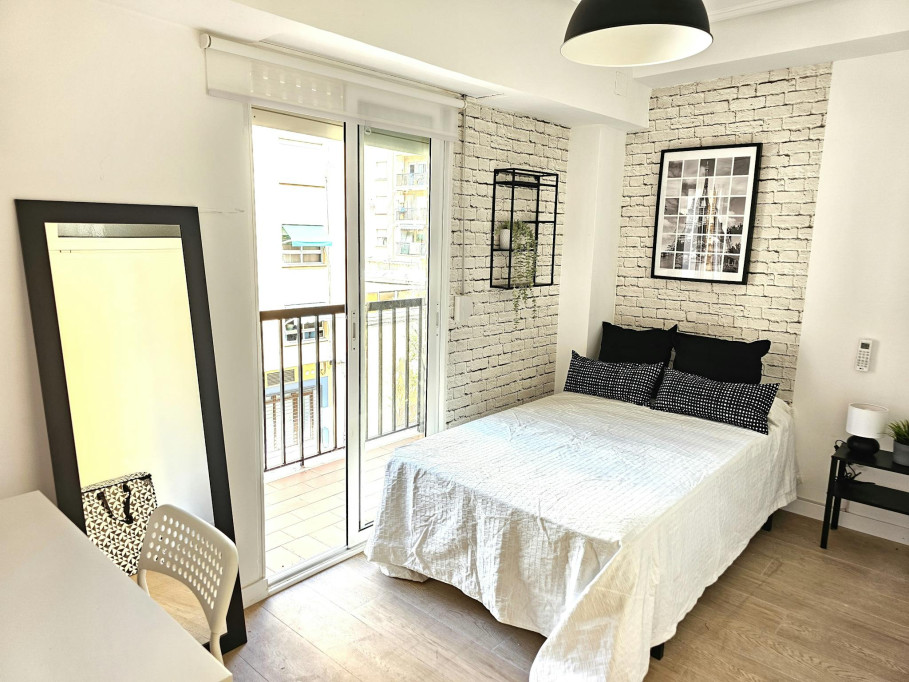 Carrer del Poeta Mas y Ros, Valencia - Valence - chambre - ImmoJeune