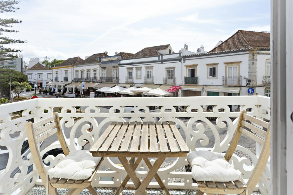 Praça Doutor António Padinha, Tavira - Tavira - chambre - ImmoJeune