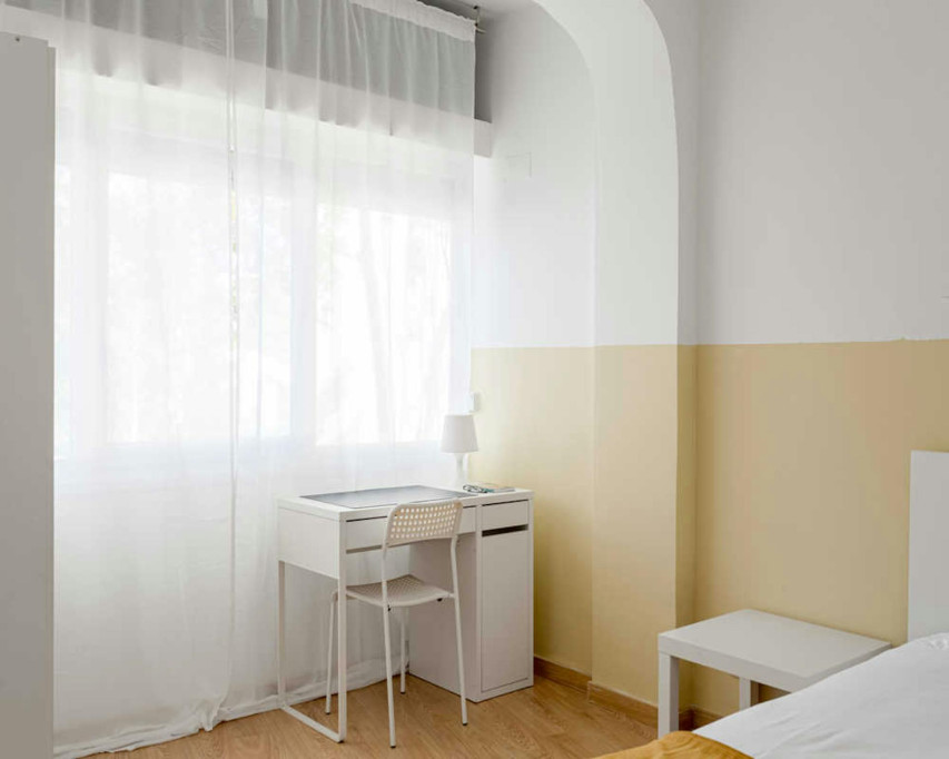 Largo Manuel Emídio da Silva, Lisbon - Lisbonne - chambre - ImmoJeune
