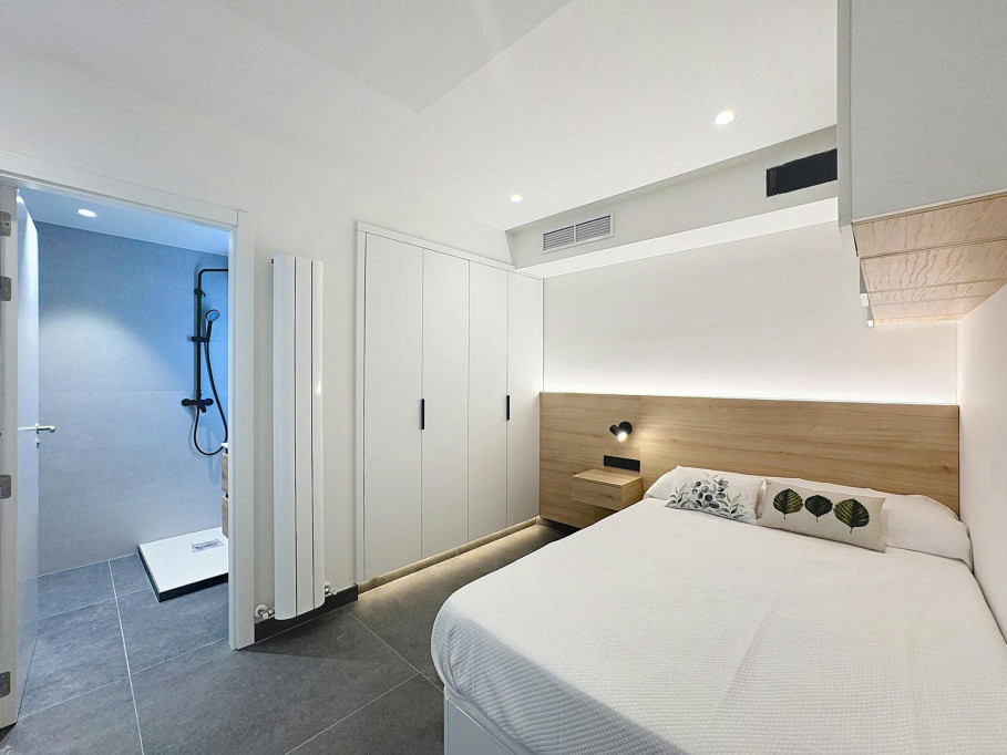 Calle Cuatro Amigos, Madrid - Madrid - chambre - ImmoJeune