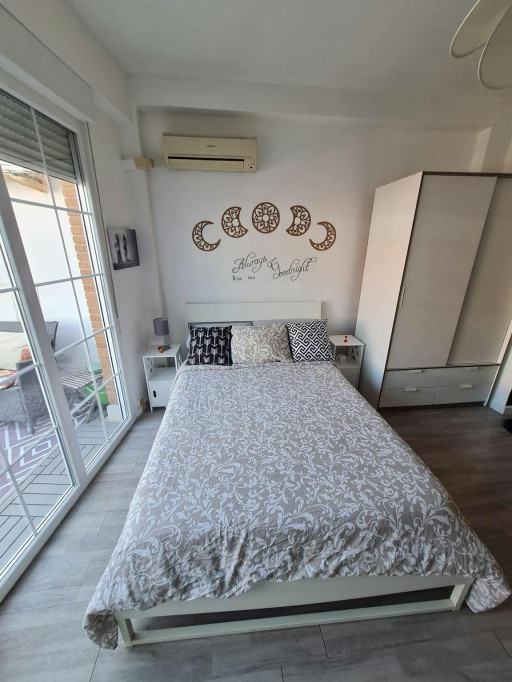 Calle de Hernán Cortés, Madrid - Madrid - chambre - ImmoJeune