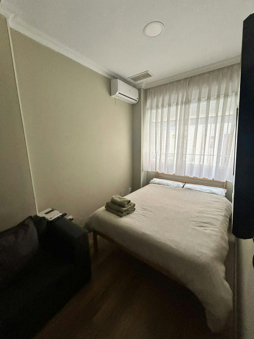 Calle de Andrés Tamayo, Madrid - Madrid - chambre - ImmoJeune