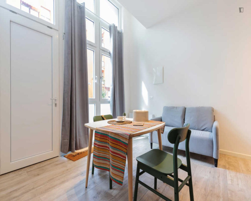 Comfy 1-bedroom apartment in San Donato - Bologne - chambre - ImmoJeune