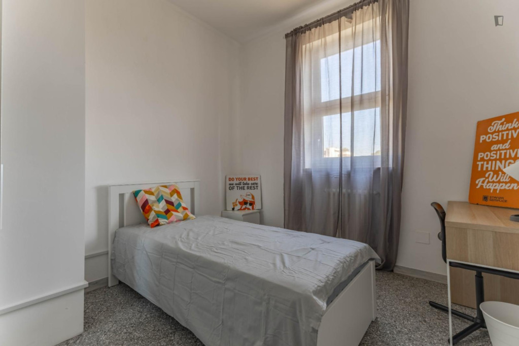 Delightful single bedroom near Politecnico di Bari - Bari - chambre - ImmoJeune