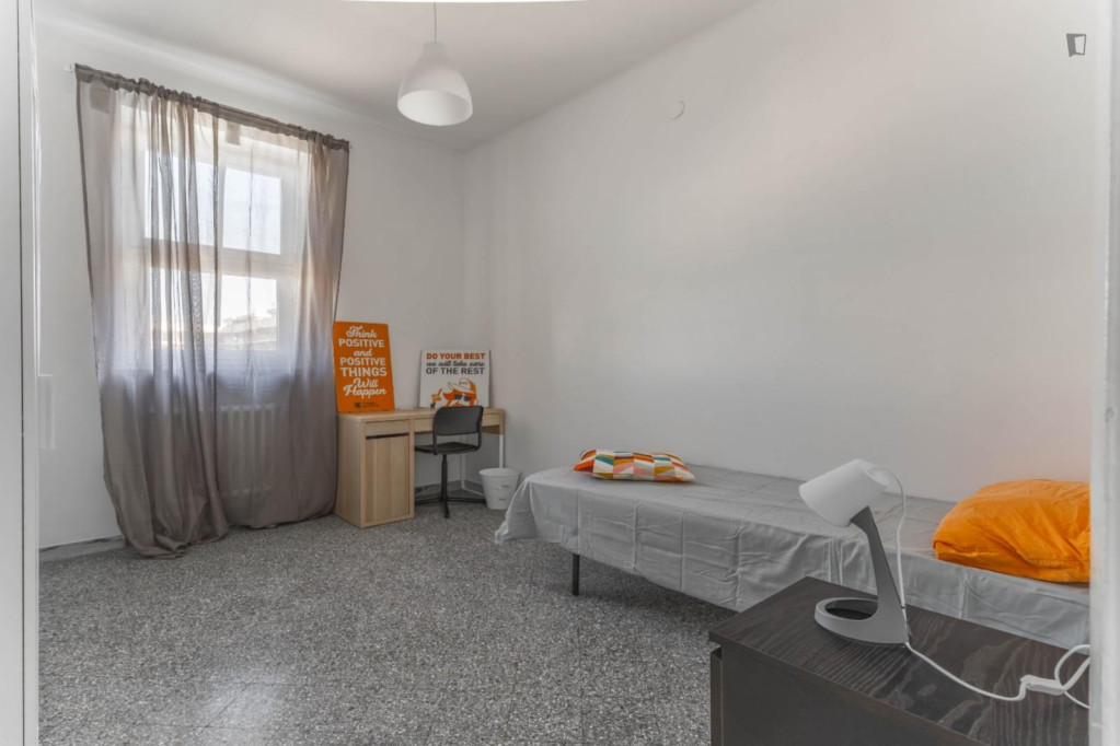Tasteful single bedroom near Politecnico di Bari - Bari - chambre - ImmoJeune