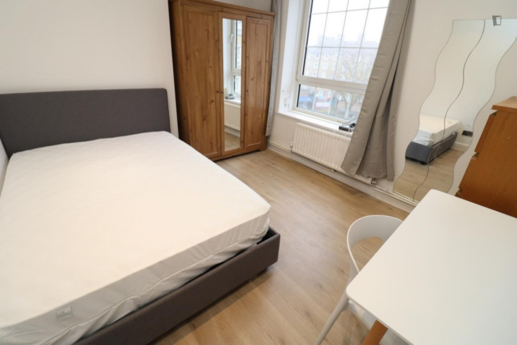 Appealing single bedroom in Poplar - London - chambre - ImmoJeune