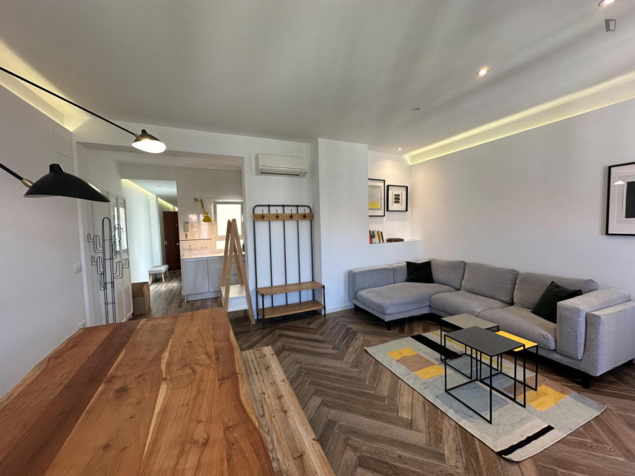 Premium 3-Bedroom Apartment for Master Students Heart of Madrid Chueca - Madrid - chambre - ImmoJeune