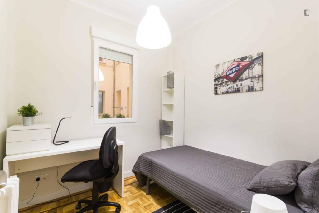 Very neat single bedroom in Gaztambide - Madrid - chambre - ImmoJeune