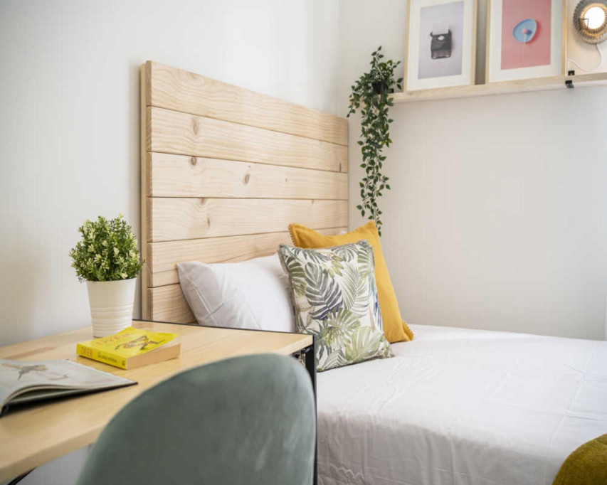 Peaceful single bedroom near the Islas Filipinas metro station - Madrid - chambre - ImmoJeune
