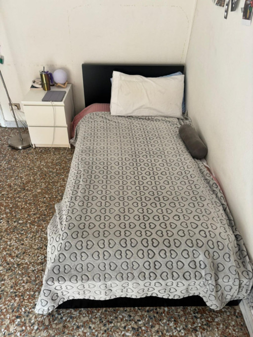 Single bedroom in a Shared Apartment in Rome - Rome - chambre - ImmoJeune