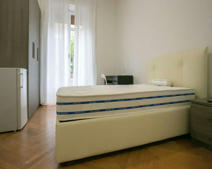 Piazza Maria Adelaide di Savoia, Milan - Milan - chambre - ImmoJeune