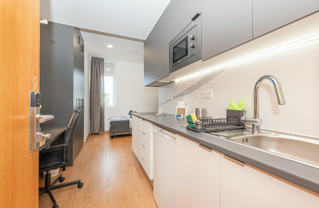 Alameda das Linhas de Torres, Lisbon - Lisbonne - chambre - ImmoJeune