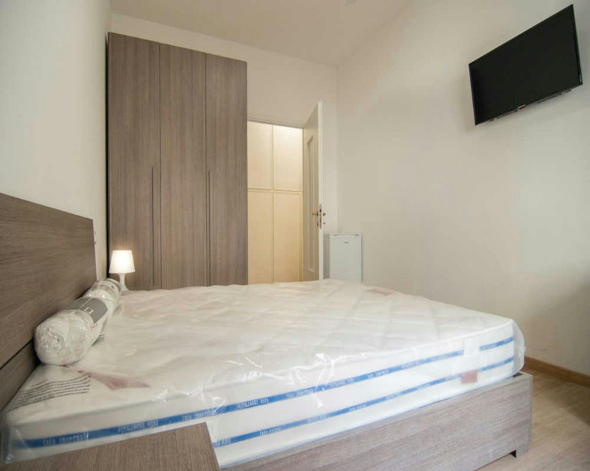 Via Luigi Settembrini, Milan - Milan - chambre - ImmoJeune