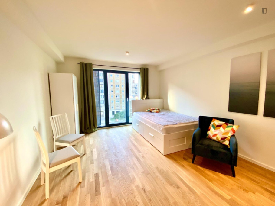 Inviting studio near Köllnischer Park - Berlin - chambre - ImmoJeune