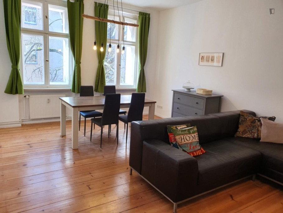 Modern 2 bedroom apartment near Leopoldplatz metro - Berlin - chambre - ImmoJeune