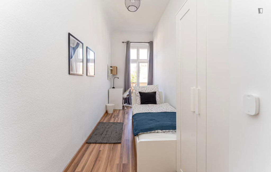 Interesting single bedroom in Johannisthal - Berlin - chambre - ImmoJeune