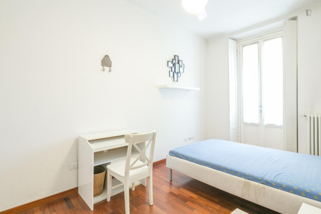 Really neat double bedroom in Ticinese