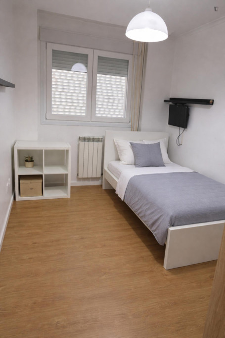 Dreamy Single Bedroom close to Moita Train Station - Setubal - chambre - ImmoJeune