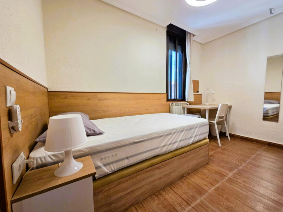 Very nice single bedroom in Leganés - Madrid - chambre - ImmoJeune