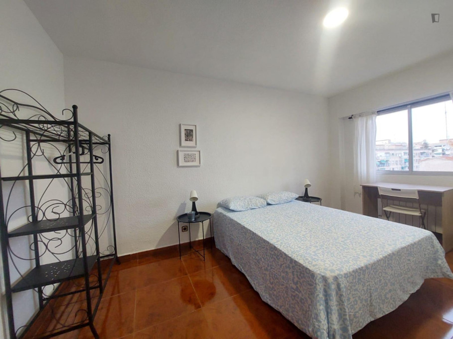 Tasteful double bedroom in Almagro - Madrid - chambre - ImmoJeune