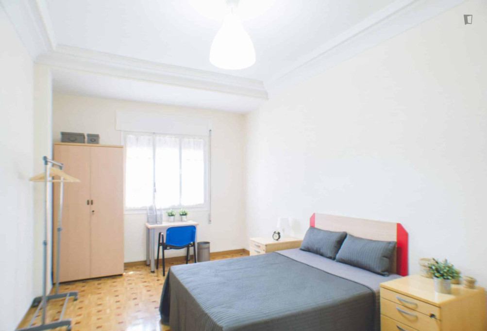 Very nice single bedroom in Pacifico - Madrid - chambre - ImmoJeune