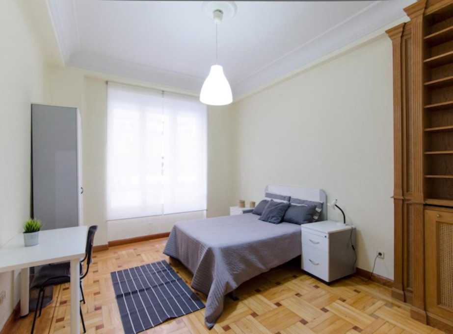 Interesting single bedroom in Gaztambide - Madrid - chambre - ImmoJeune