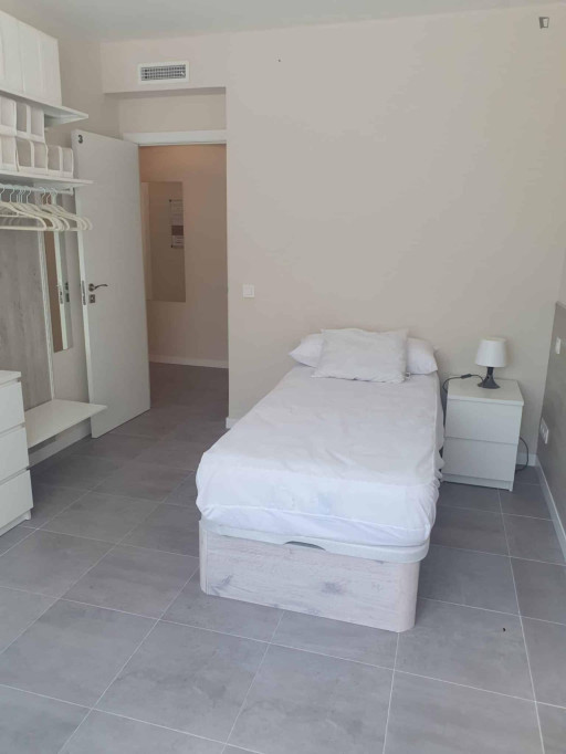 Pleasant single bedroom in Portazgo - Madrid - chambre - ImmoJeune