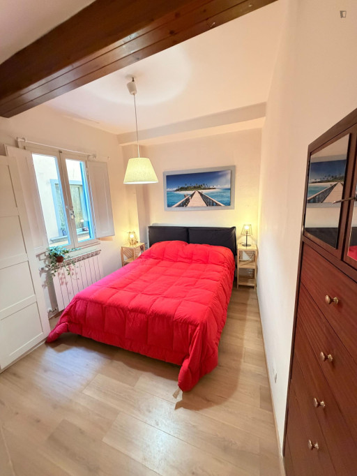 Modern 1-bedroom apartment in Florence - Florence - chambre - ImmoJeune