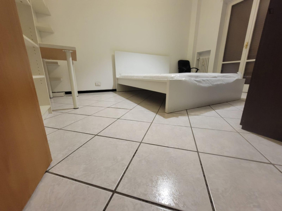 Cosy single bedroom in Fiera Milano - Milan - chambre - ImmoJeune