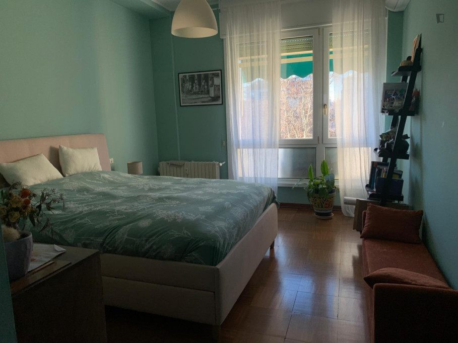 Wonderful ensuite double bedroom in central Milan - Milan - chambre - ImmoJeune