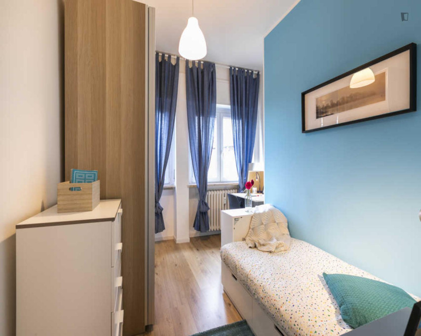 Cosy single bedroom near the Gambara metro - Milan - chambre - ImmoJeune
