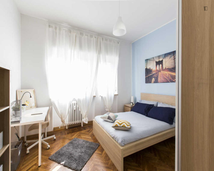 Very nice single bedroom in the Porta Romana area - Milan - chambre - ImmoJeune