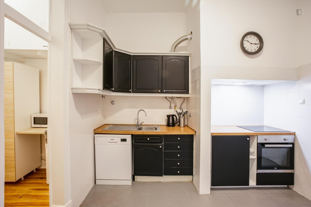 Luminous single bedroom in trendy Santos
