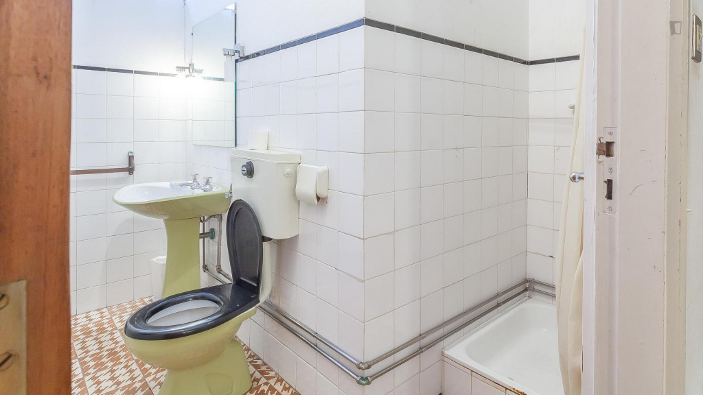 Double bedroom near Sete Bicas metro station