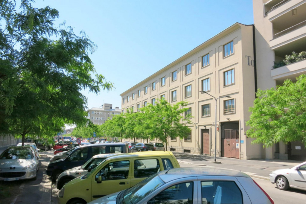 1-Bedroom apartment near Milano Porta Romana metro station