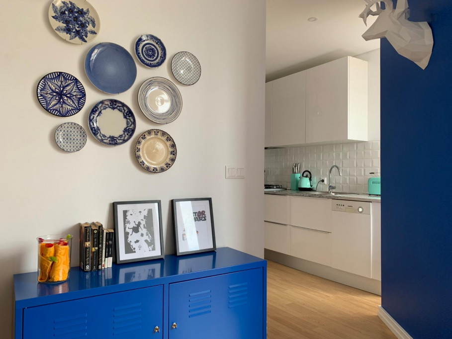 Bright 1-bedroom apartment with large living room and a sofa-bed for guests